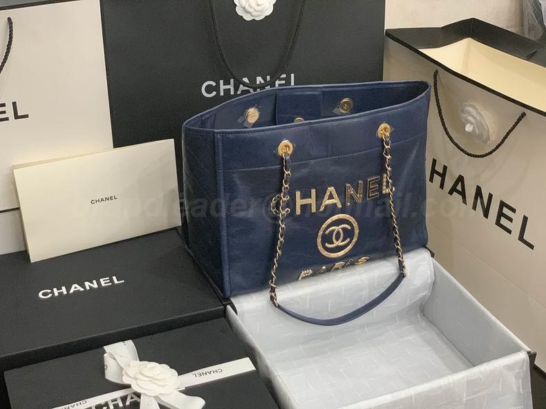 Chanel Handbags 652